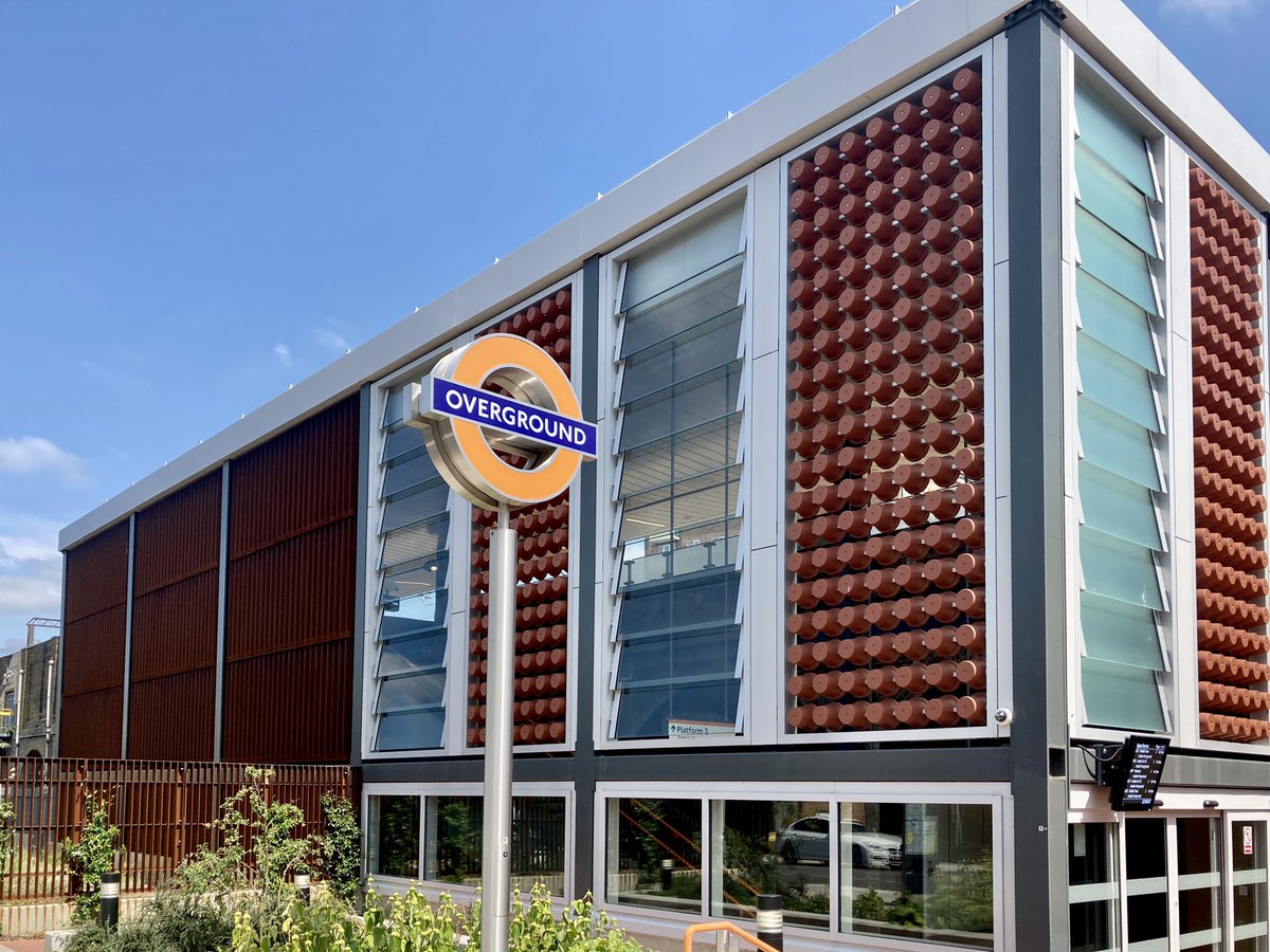 BeautyOfTranspt's tweet photo. White Hart Lane station, London. 2019, by @FeredayPollard / Landolt+Brown / Wendy Hardie (attribution is complicated). 
An extraordinary approach for an urban station, very impressive internally. Not wholly convinced by some of the details but fascinating to experience. https://t.co/ZWk7HRZnkE