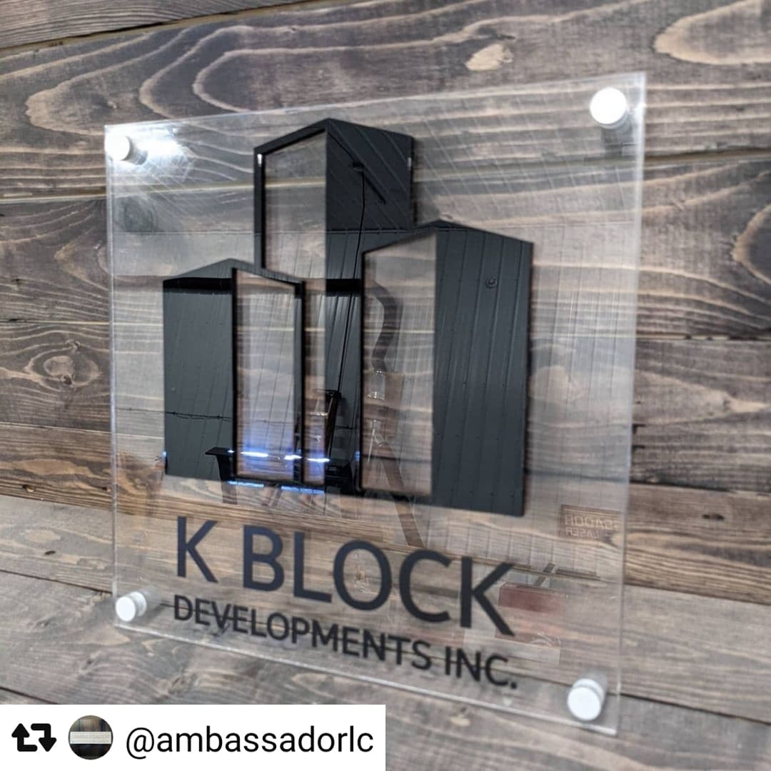 TrotecCanada's tweet photo. #madeinCanada 🇨🇦 on a Trotec laser 💥. Thanks for sharing @ambassadorlc , some amazing laser sign work! 👏
#laser #laserengraved #laserengraving #laseretched #laseretching #lasercutting #lasercut #rayjet #trotec #sign #signs #technology #business #signmaking #signmaker https://t.co/aKtWP1huF3