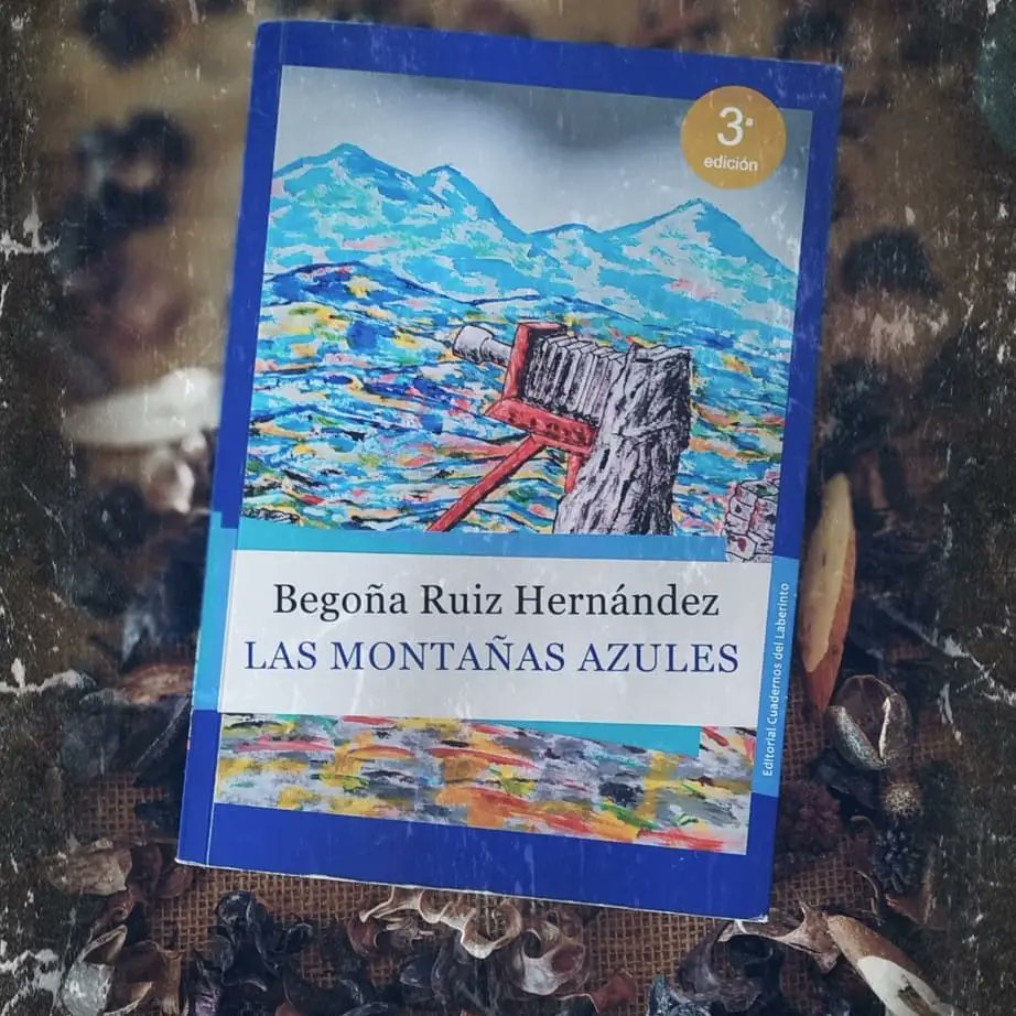 marco_camacho's tweet photo. Begoña Ruiz nos muestra en su novela un problema de la España anclada en tradiciones y estancada en pensamientos. A través de su protagonista Dioni, vemos el inconveniente que sufre una chica joven que quiere estudiar y no puede por el hecho de ser mujer. https://t.co/bB55ZCxUQE
