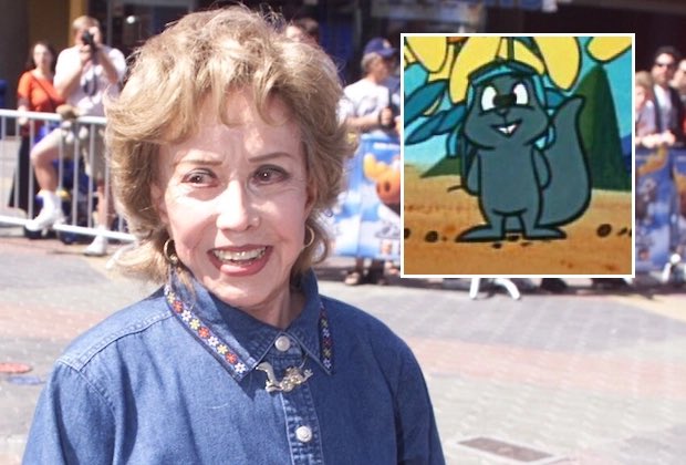 davidmarchie's tweet photo. Itโs been 4 years since June Foray's passing ๐น๐ I Still Miss Her ๐ชฆ๐ I know she died in 2017 and she still in heaven ๐ฅ I remember and I won't never forget her ๐ข R.I.P. June Foray ๐ญ #NeverForget #RIPJuneForay #RockyAndBullwinkle #LooneyTunes #JuneForay https://t.co/1TkQijigB5