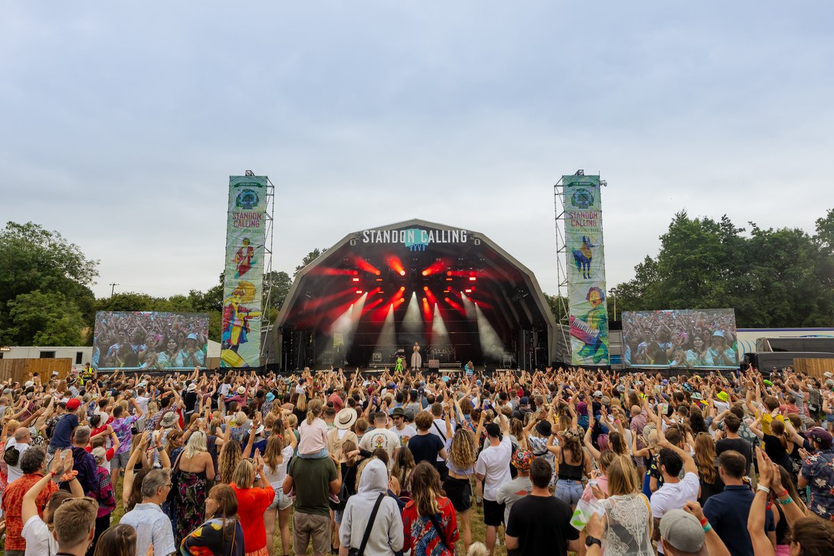 Standoners! Where do we begin…?
What a groundbreaking and thoroughly joyous 3.5 days of music, comedy and family entertainment we had! The thrill and excitement of being back in the field after two years apart will be unforgettable. ❤️
standon-calling.com/2021-thank-you
#StandonCalling2021