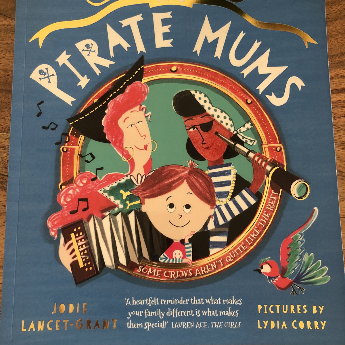 MissEWhitaker's tweet photo. This book is incredible. Pirates, two mums and a swashbuckling adventure… a must have for inclusive classrooms! @rshipbshop @_Reading_Rocks_ @stories_sea @OpenUni_RfP @jonnybid @TeresaCremin @one_to_read @Mat_at_Brookes https://t.co/d7xHcAA62U