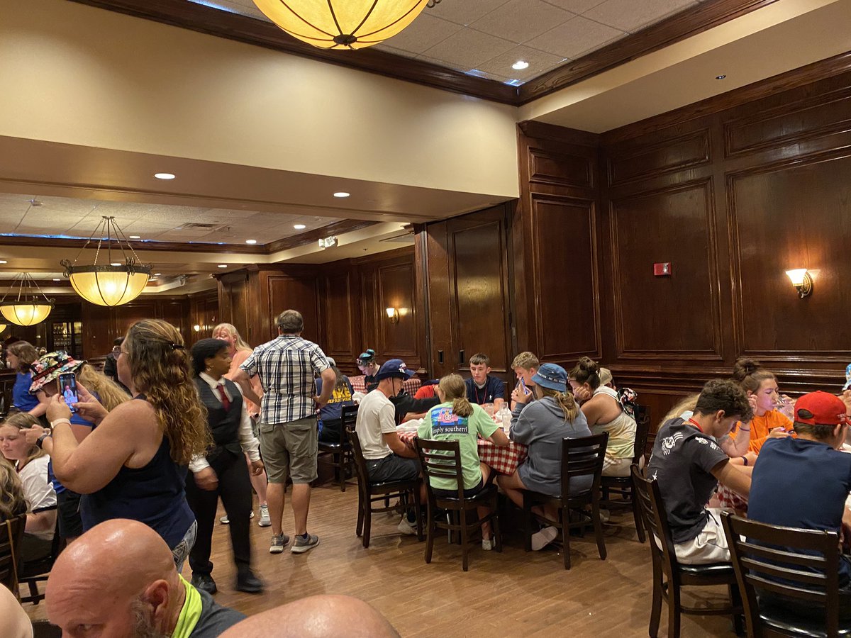 MissHan14282111's tweet photo. Lunch. #MV2DC2021 https://t.co/XAjcnws4lS