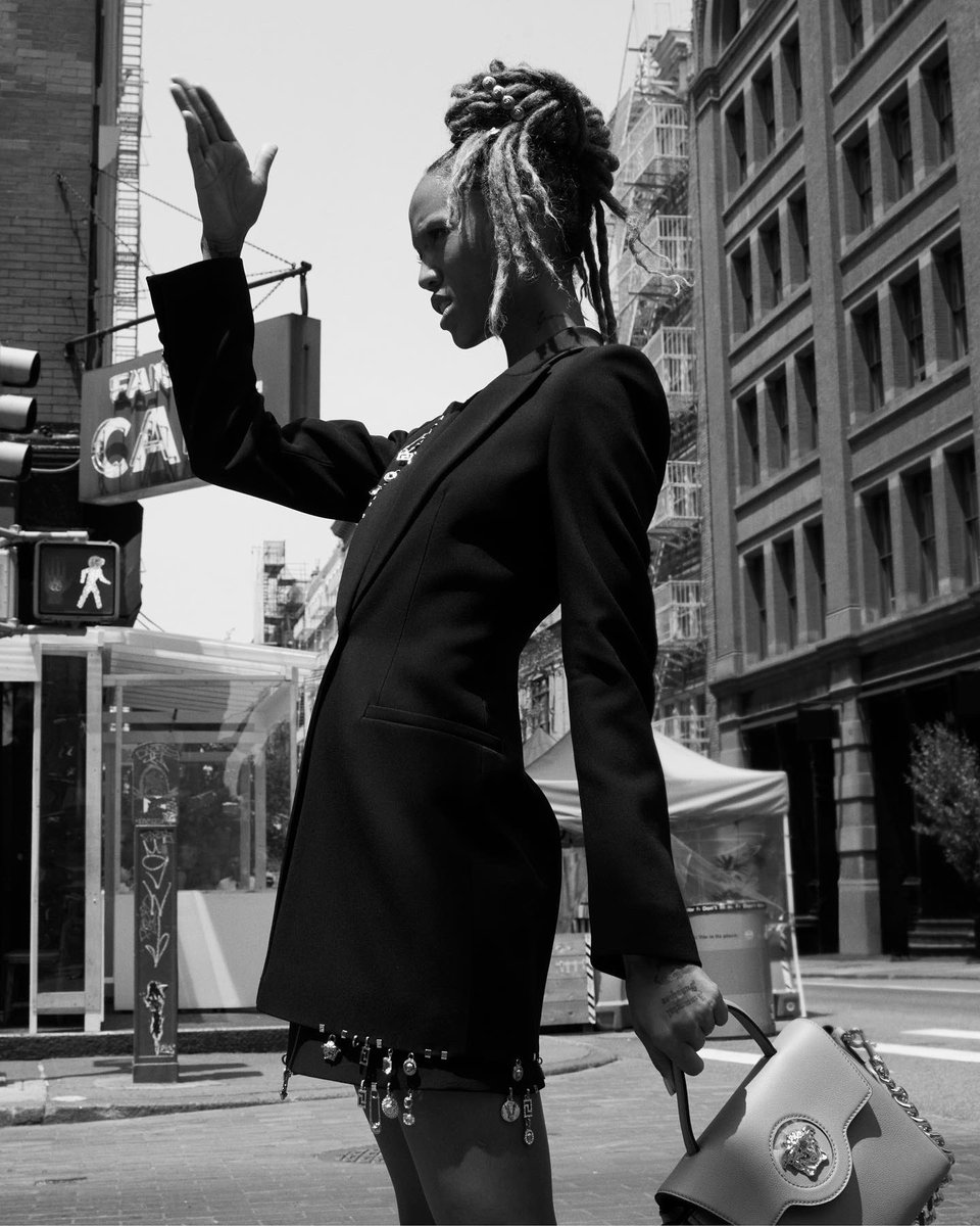 Versace's tweet photo. Find us in SoHo - we’ve opened the doors of our new boutique in New York’s SoHo neighborhood. To celebrate, photographer Ethan James Green captured the #VersacePreFall21 collection in the district. #VersaceSoHo https://t.co/CpiigGjwJy