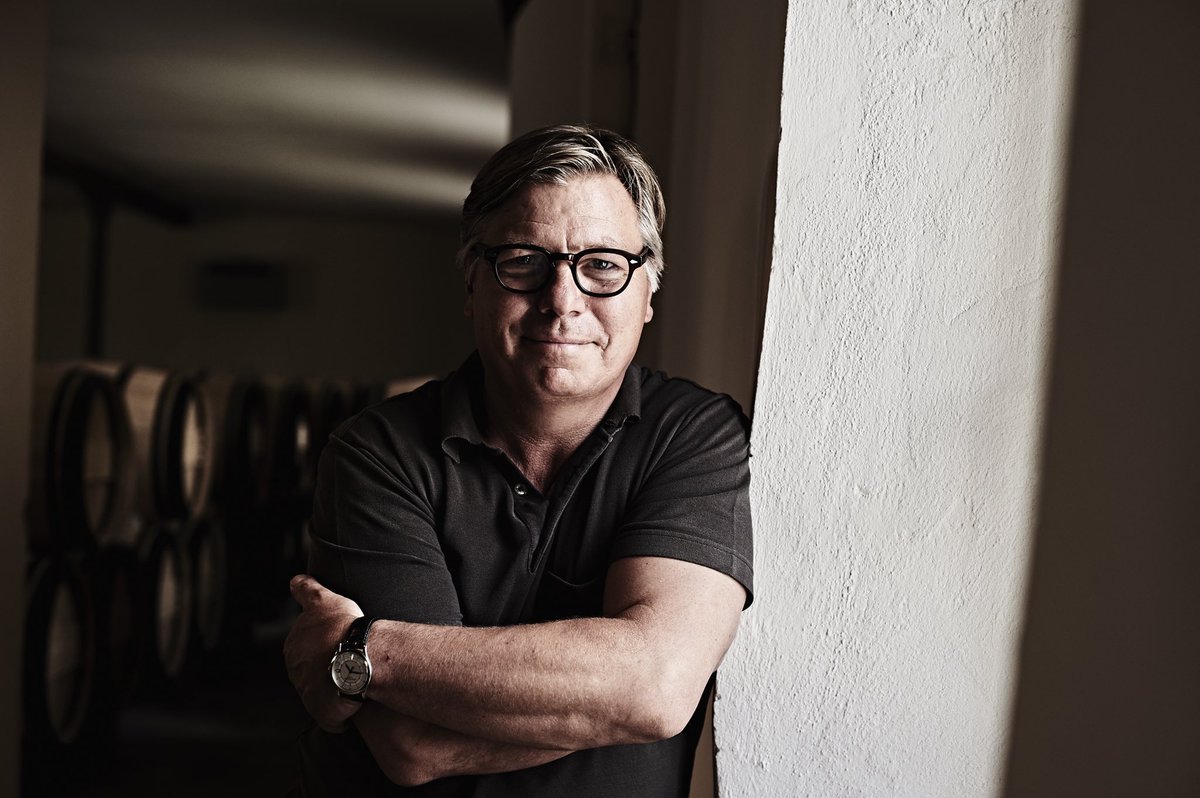 vilaviniteca's tweet photo. Pingus, Flor de Pingus, PSI y Château Rocheyron, los grandes vinos de Peter Sisseck en Ribera del Duero y Bordeaux en exclusiva Venta #avan20. https://t.co/dZaxroLpiQ https://t.co/u1ES2m2SnW