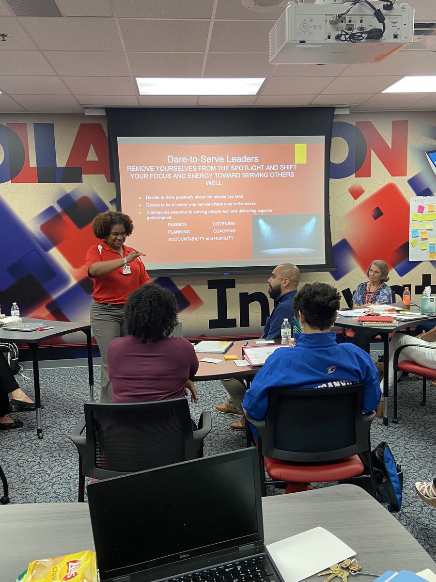 Michaeldmc1911's tweet photo. The best leaders take it to the next level! Great job senior team on leading today’s #bookstudy #NextLevelLeading #DaretoServe @CABachelder #WeAreDville https://t.co/xpYerZ3vbC