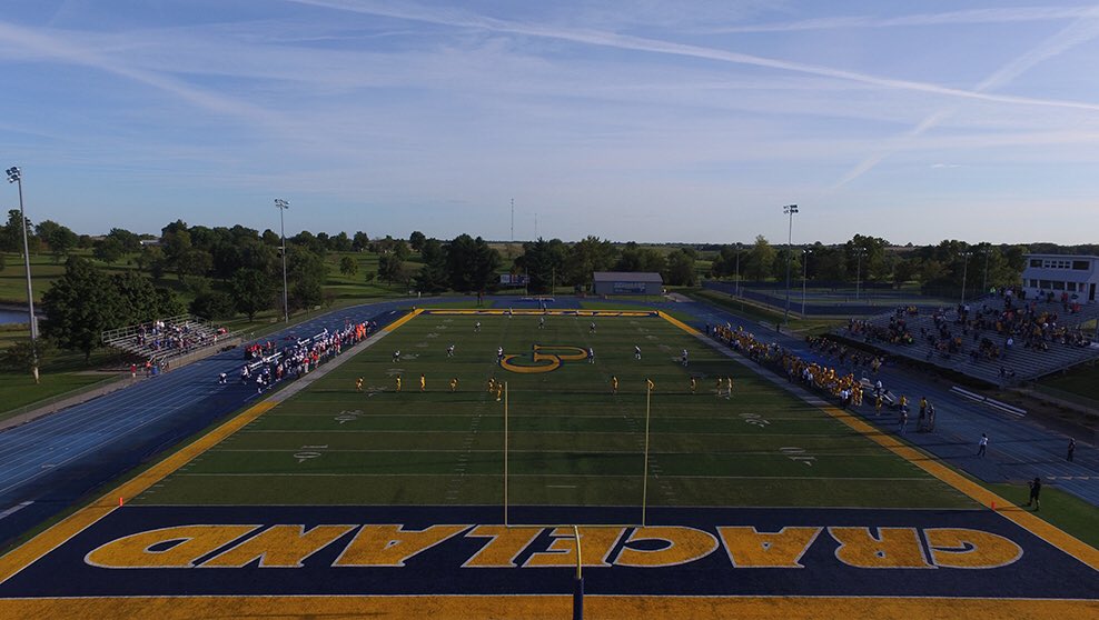 TyreseBuffkin's tweet photo. I’m very thankful and blessed to receive an offer from Graceland University! Thank you, @RamFBHC @DeepDishFB @CoachBigPete @Clint_Cosgrove @EDGYTIM @GracelandFB   @CoachJoshAl10 GO YELLOWJACKETS!! 🟡⚪️🔵 https://t.co/vvTKgOSViZ