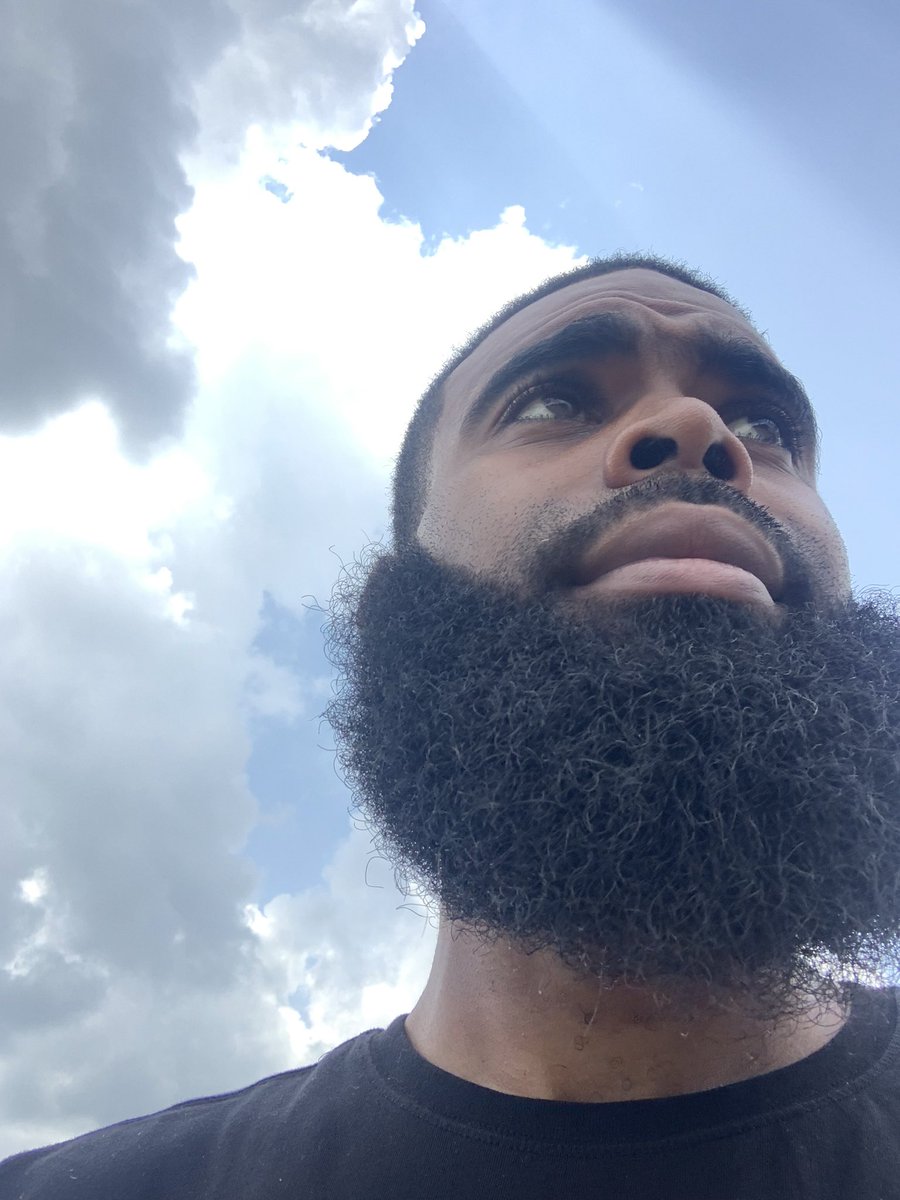 igotvibez_'s tweet photo. Trying to figure out why you haven’t booked @DJTUNEY_D At https://t.co/oubyga8pqu https://t.co/InrkC9dtIq