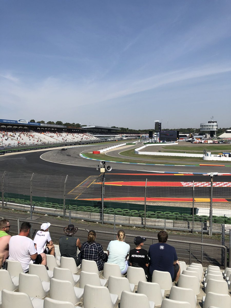 ulyssedelsaux10's tweet photo. 🇺🇸 It's been 2 years since I attended my first Formula 1 Grand Prix in 2019 for the German Grand Prix in Hockenheim 😊🇩🇪🏎
#F1 #F12019 #Formula1 #Hockenheim #GermanGrandPrix https://t.co/hdqXQiZv3V