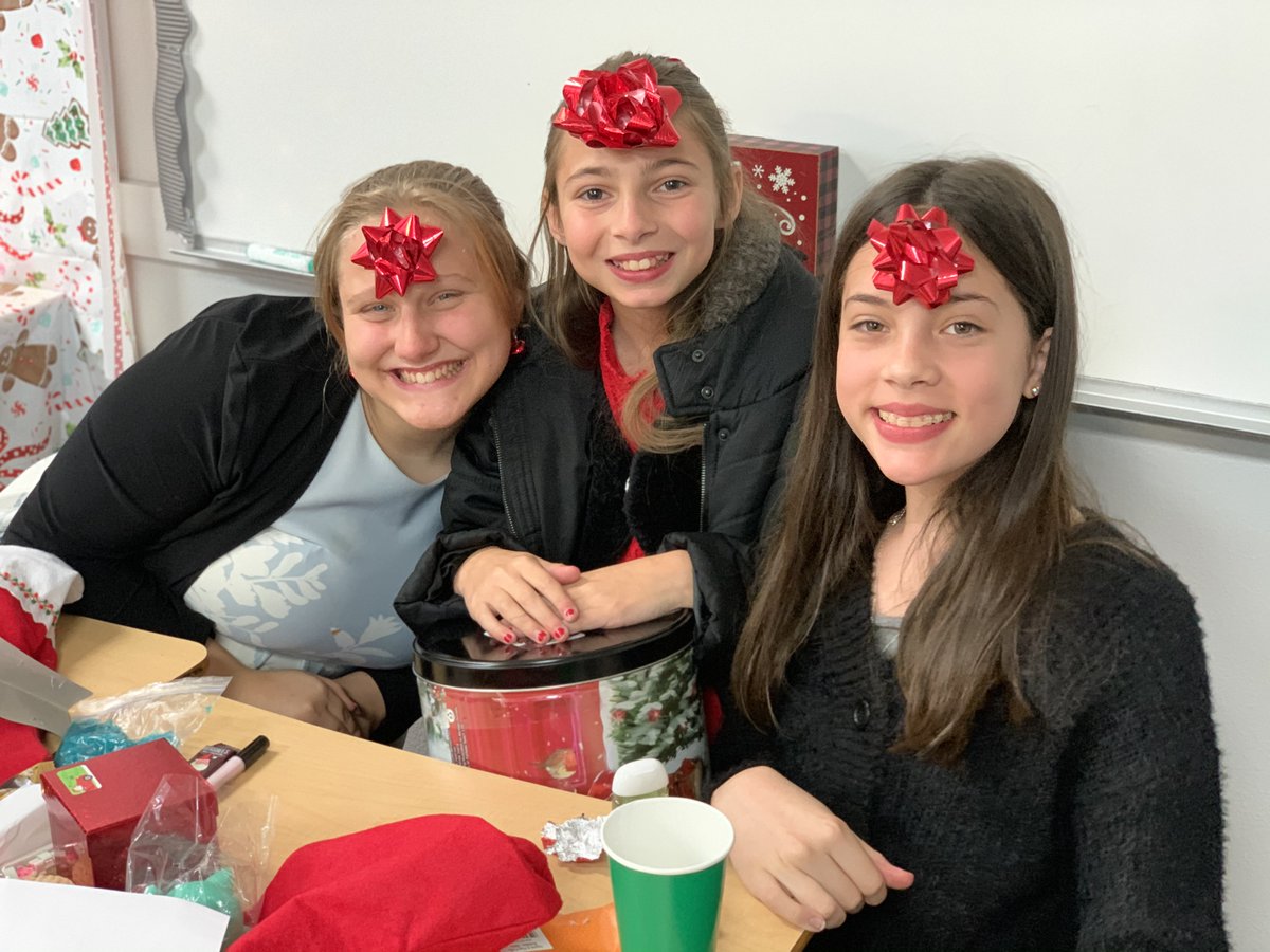 LCASlidell's tweet photo. Who celebrates Christmas in July? Lakeside loves celebrating Jesus' birth any chance we get! 

If you're looking for this environment for your child, we are currently accepting applications for this fall! Spots fill up quickly.
Apply here: https://t.co/fEFhnZujC6 https://t.co/WUKyu2SJtR