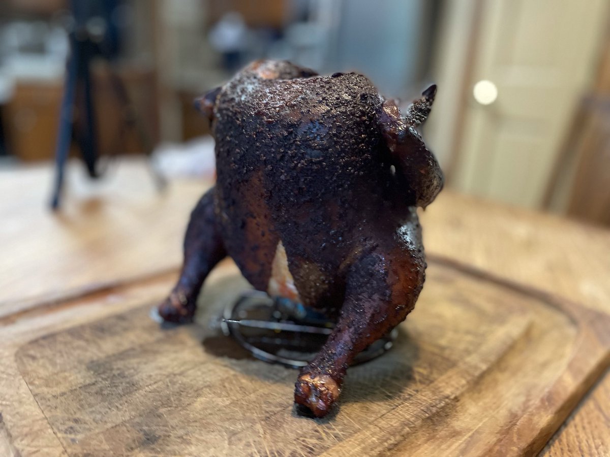 JSlay831's tweet photo. BEER CAN CHICKEN - Smoked on the Weber Smokey Mountain WSM BBQ Grill - Backyard Barbecue
https://t.co/nyvutmxr8E check out my latest video! Chicken from Stews. Make sure you like and subscribe! #bbq #weber #webersmokeymountain #wsm #grillmaster #chicken #beer @StewLeonards https://t.co/qtZI89k3Cm