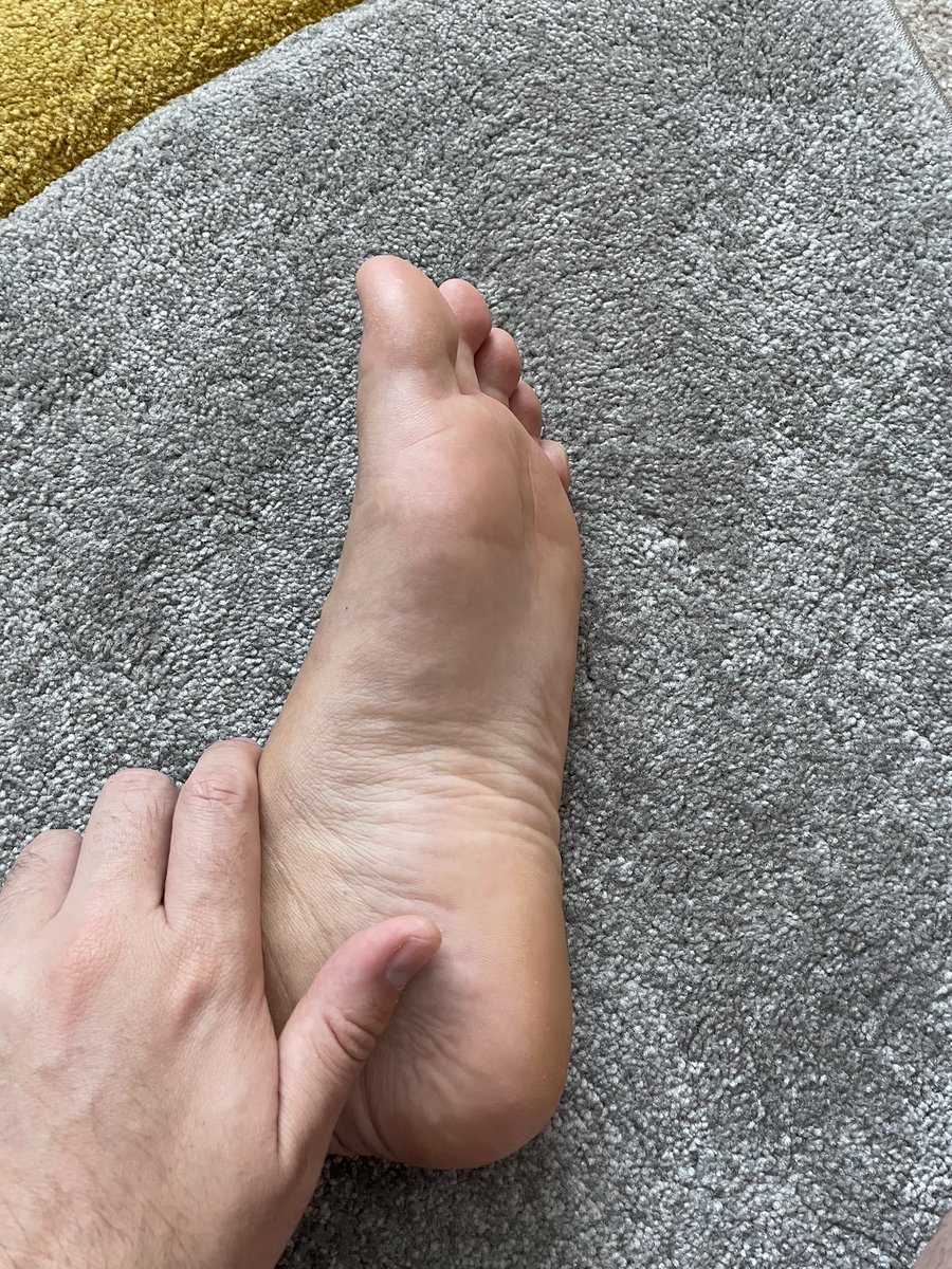 midssub84's tweet photo. Happy birthday to me @gayfeet10 @gayfeetfanclub #gayfeet #gayfetish https://t.co/jyt5JKl7pd