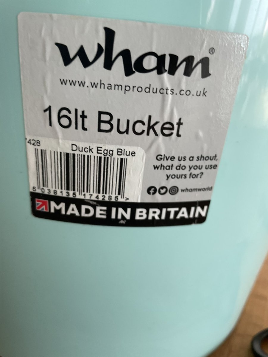 Chilychilton's tweet photo. @WhamWorld The handle just sheered off when we used the full bucket for the first time ! Depositing 1itres of water all over our utility room https://t.co/7cOIPtn6Au