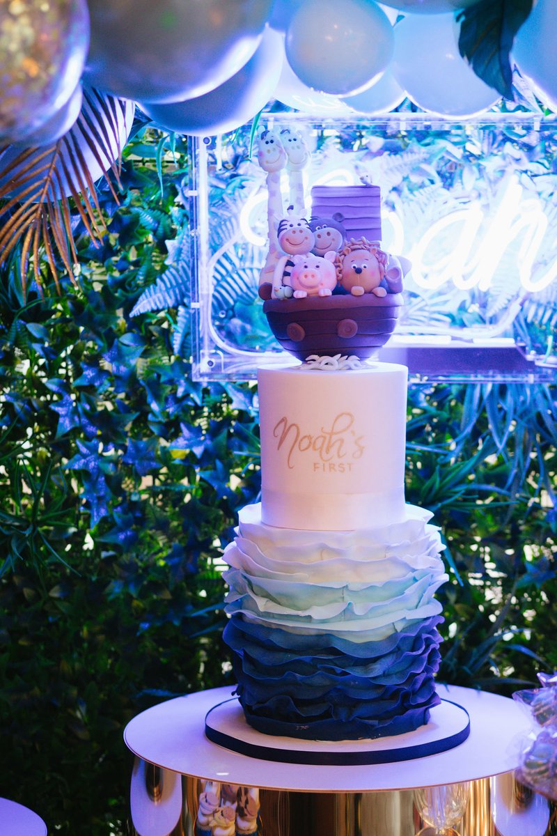 SavingEvents's tweet image. Who doesn't love cake?! 🎂 

Check out this collection of amazing cakes from the events that we've organised over the last couple of years! 

And even if you don't like #cake, we can do doughnuts, chocolate fountains and plenty more! 

Which cake is your favourite? 👇