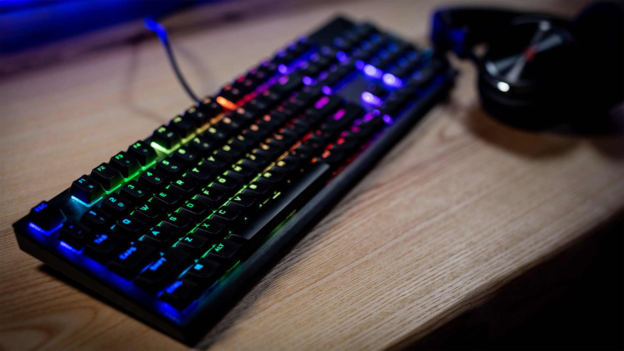 CORSAIR on Twitter "Do you prefer to use a wrist rest or not? ⌨️ K60