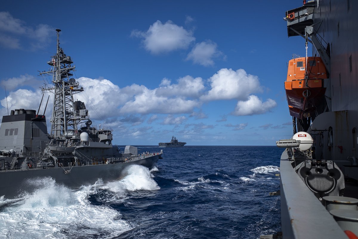 USPacificFleet's tweet photo. .@MSCSealift's USNS Rappahannock (T-AO 204), USNS Alan Shepard (T-AKE 3) drill with @Australian_Navy, exercise @TalismanSabre partners during #TS21: https://t.co/gPrqZsXiDE #NavyPartnerships #CTF73 https://t.co/4LsyvYlNyo