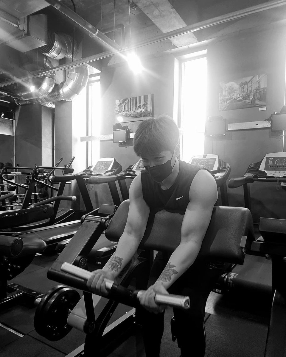 16.07.21| Hongki Instagram Güncellemesi:

"Deşarj olmak için zaman ihtiyacım var...Biraz kilo aldım...
Bir hafta kadar yok olup geri geleceğim!!😘😘"

_____
#FTISLAND #LeeHongki