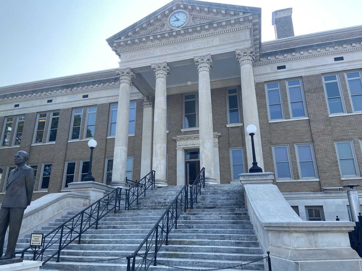 Matt_Kroschel's tweet photo. In Limestone County, Sheriff #MikeBlakely’s trial resumes now. Follow @NicoleWAAY31 as she live tweets from the courtroom.
We will have coverage on the important details starting at 4:00pm on @WAAYTV
This is what we heard on Friday and it was a lot: https://t.co/RXCIHlG05c https://t.co/SsBT4xKLyS