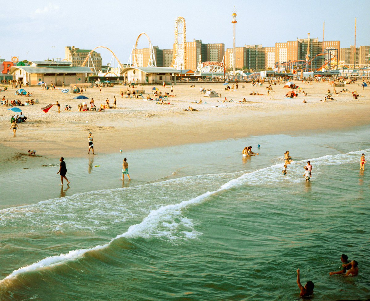 iamjakeingle's tweet image. scenes from coney
