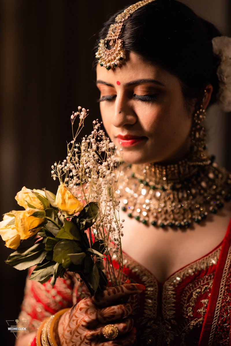 Wedmeclick1's tweet photo. Bridal Portrait...

#wedmeclick
@wedding_style @shadisaga @wedmegood @brides @DestinationIDo @indianweddingg @weddingsutra https://t.co/R9XIwQmcBy
