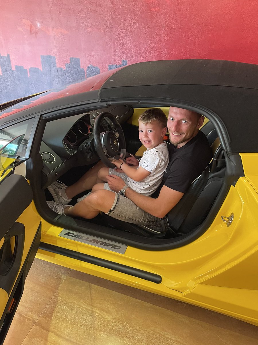 Enjoy every moment with your family 😍