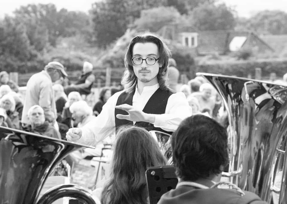 It felt fantastic to be back on the podium again last Friday with <a href="/HydeBand/">Hyde Band</a> 🎺

📸 Chris Grimmett