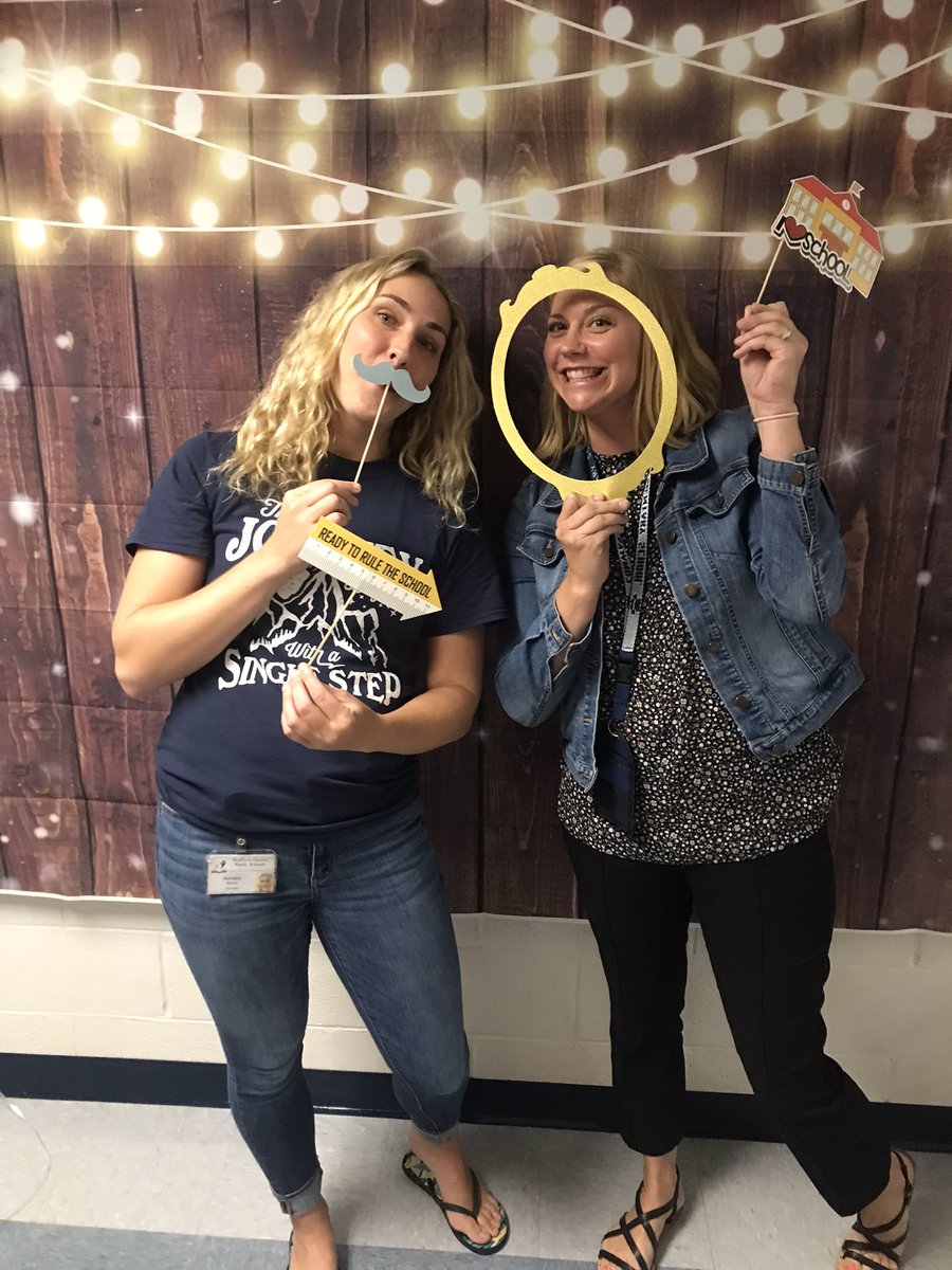 THunt4thgrade's tweet photo. https://t.co/MR3fX7MlW6