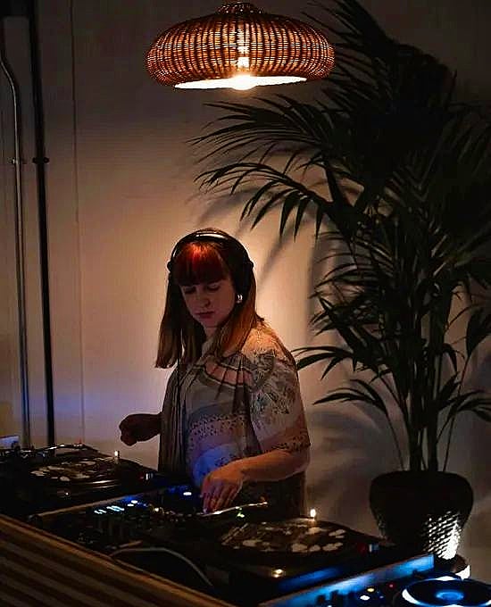 ...𝙖𝙣𝙙 𝙬𝙚'𝙧𝙚 𝙗𝙖𝙘𝙠 𝙞𝙣 𝙩𝙝𝙚 𝙜𝙖𝙢𝙚.

The last 8 days of downtime has given us ample time to regroup and refresh and we're looking forward to welcome you all down as we see out the rest of summer here in Hockley.