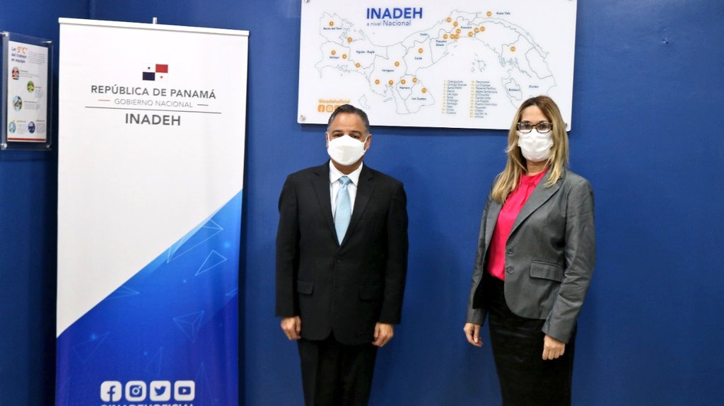 InadehOficial's tweet photo. En busca de fortalecer la educación técnica y promover la formación dual en el país, el DG del @InadehOficial, @VirgilioSousaV se reunió hoy con la Presidenta del Colegio Nacional de Diplomáticos de Carrera de Panamá, Liza Pinzón.
#TransformandoVida https://t.co/aWo0HreO90