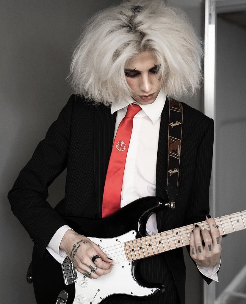 Simon ⛥ tweet media