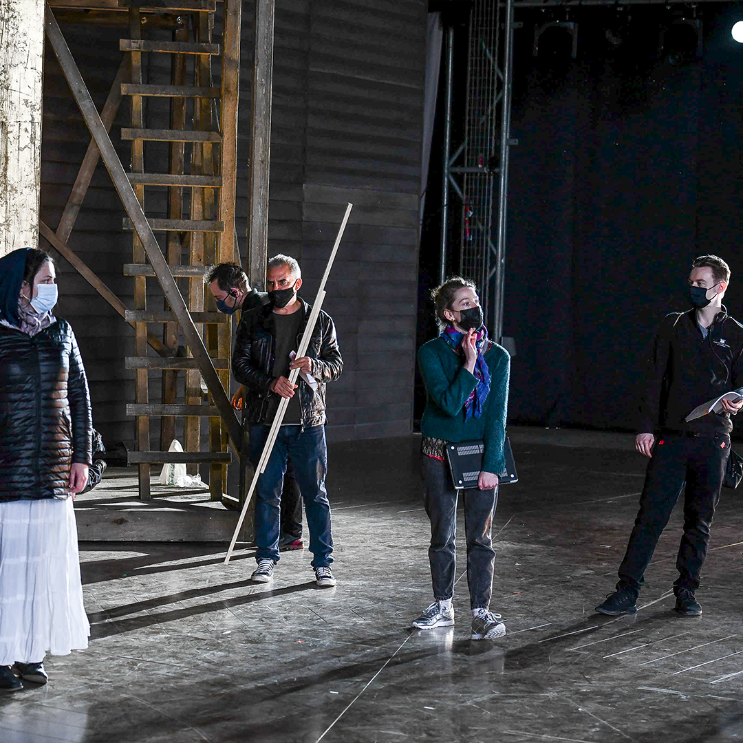 GarsingtonOpera's tweet photo. Congratulations to the 2021 Garsington Opera Award winners who have all given so much to the season both on and off the stage 🏆
https://t.co/ZMmwZB68gD
#GarsingtonOpera #2021Season #YoungArtists https://t.co/dQoeHeLvZ6