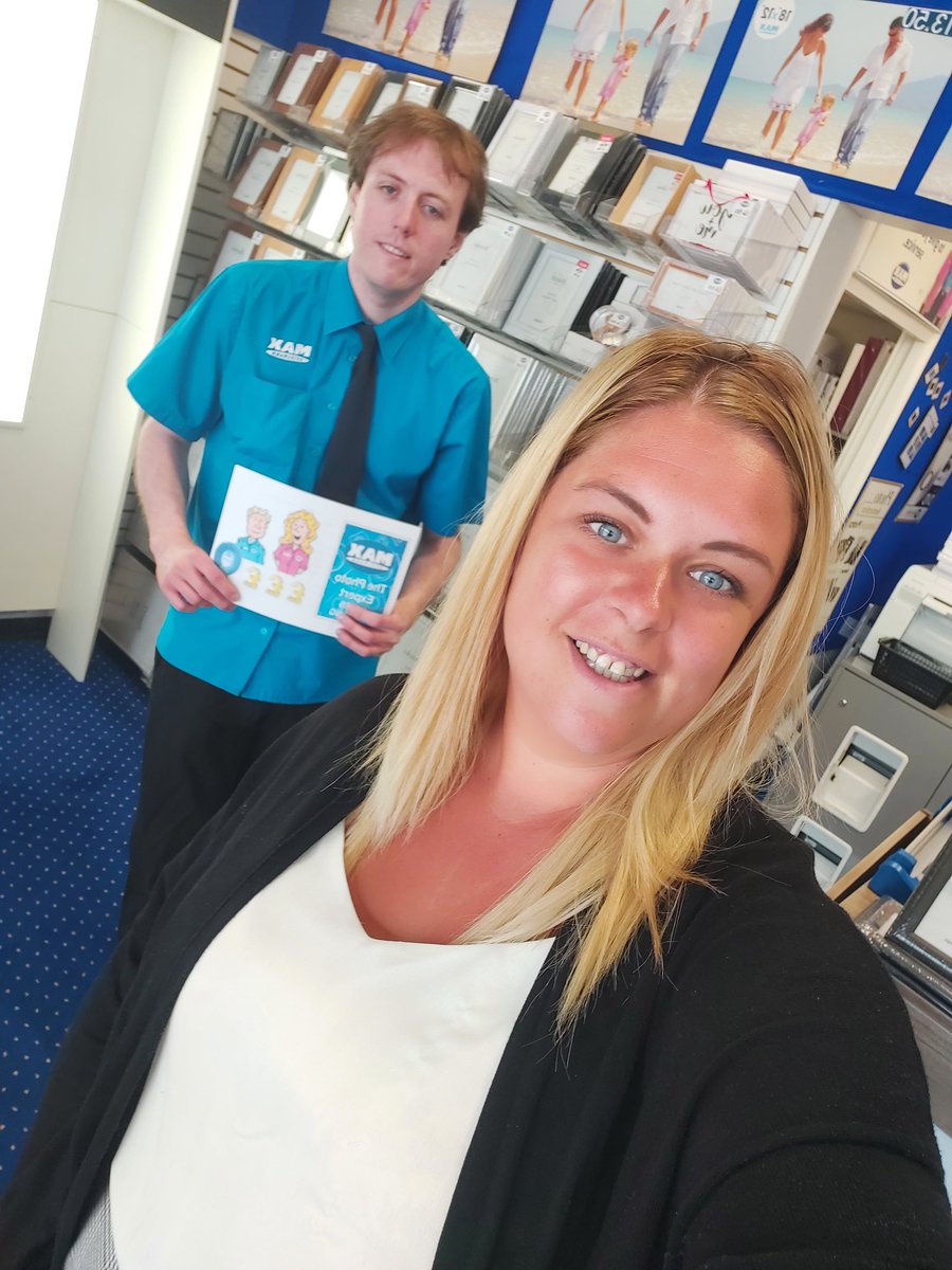 GemmaHamilton91's tweet image. Productive day on area 87. 2 sales courses and 2 lots of apply and go training. Brilliant to be out with the colleagues again ❤. @SueBurden4 @Lisa93659201 @TimpsonNews @KRBowie