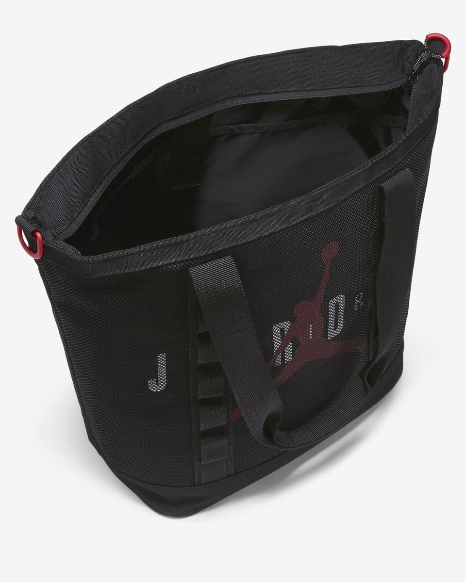 SALE: $35.97 + free shipping: Jordan Tote Bag ‘Black’

bit.ly/3kXDF7n

#AD