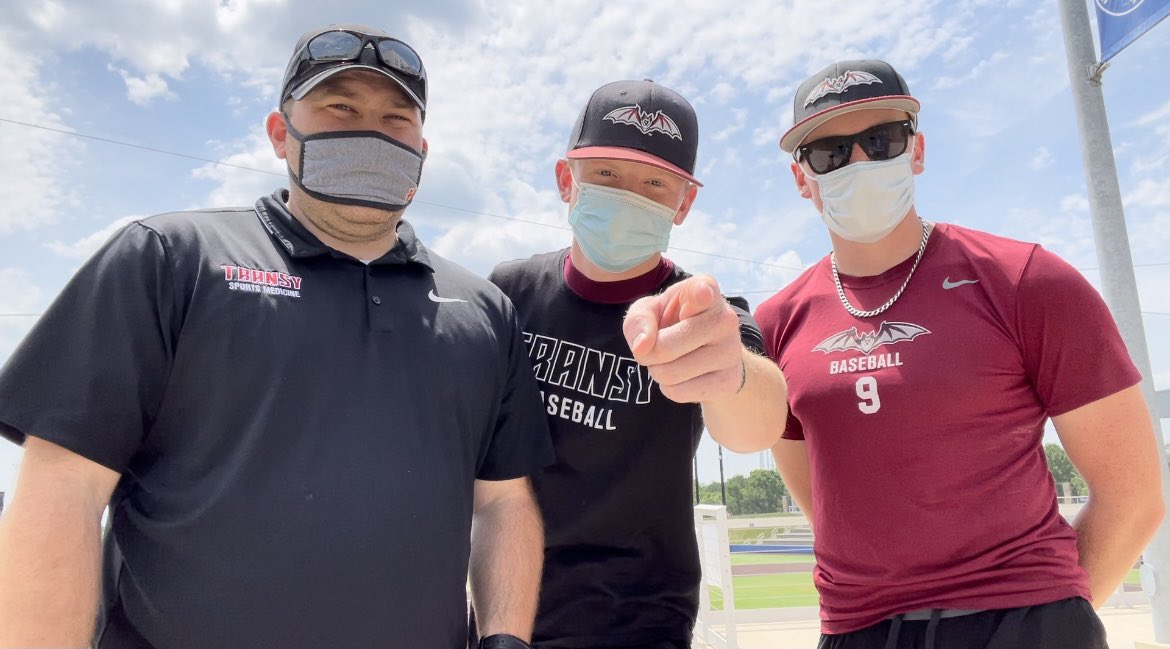 Want to look like your favorite #TransyGuys? Check out the <a href="/TransyBaseball/">Transy Baseball</a> team store. We hear it closes in 7 days.