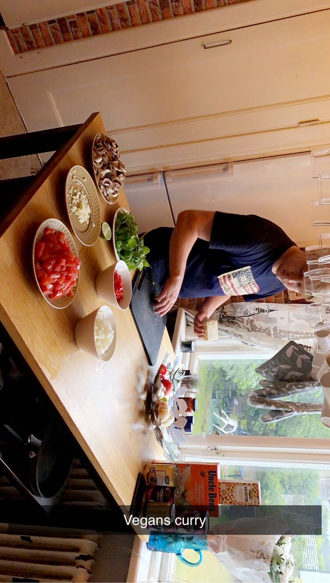 Aistro3's tweet photo. @HowToBasic Tonight we are making your famous curry ! https://t.co/v6CEv7KP0e
