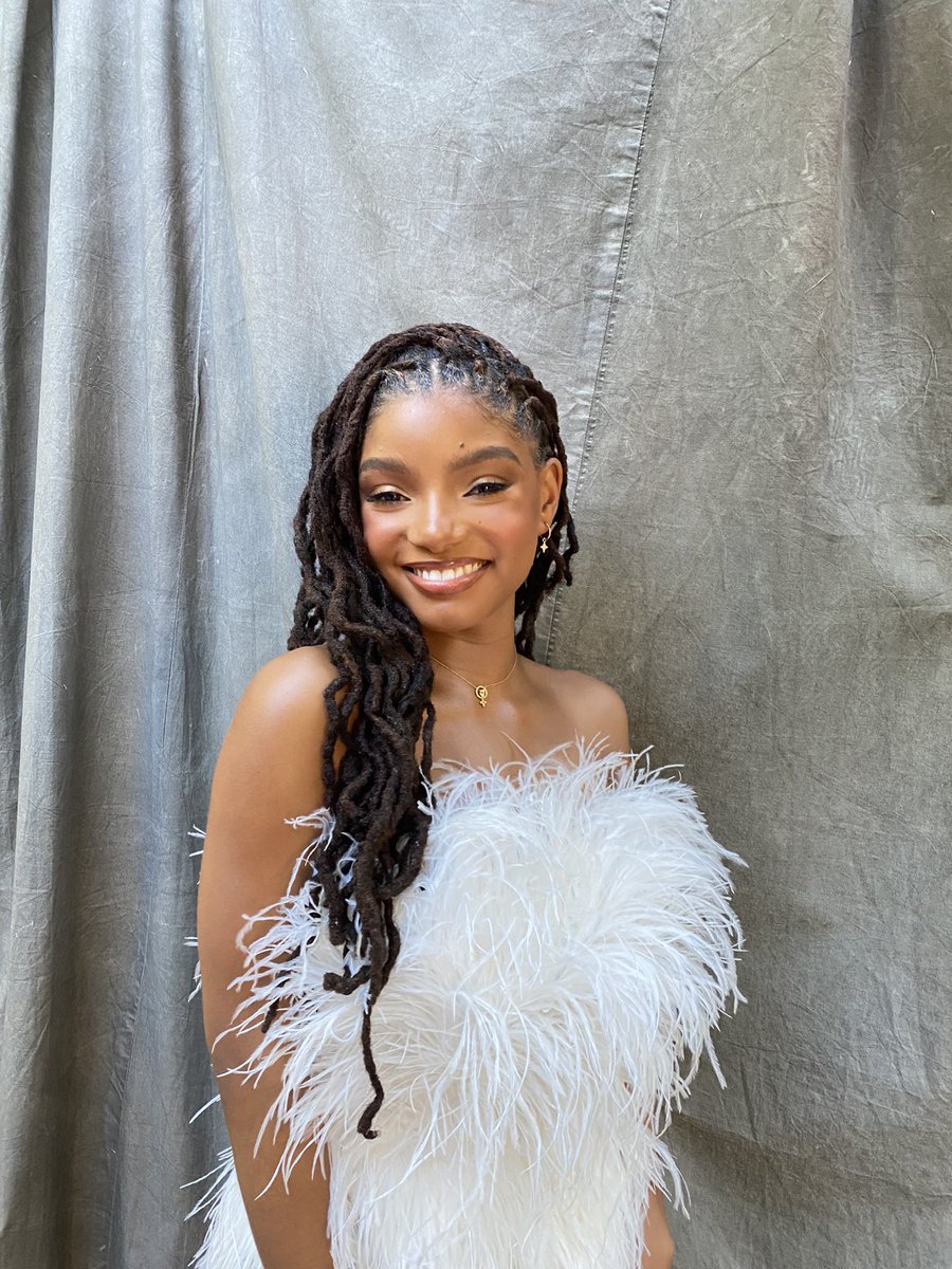 🤍✨🤫when you first meet me vs when you get to know me