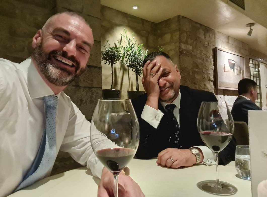 ccshoreditch's tweet photo. Great to see @lemanoir on @ITV @jamesmartinchef @raymond_blanc #IslandsToHighlands , it really is an amazing place 🥰 and no that wasn't me signing and wobbling back to the room 🙈 https://t.co/qFyxJtug0O