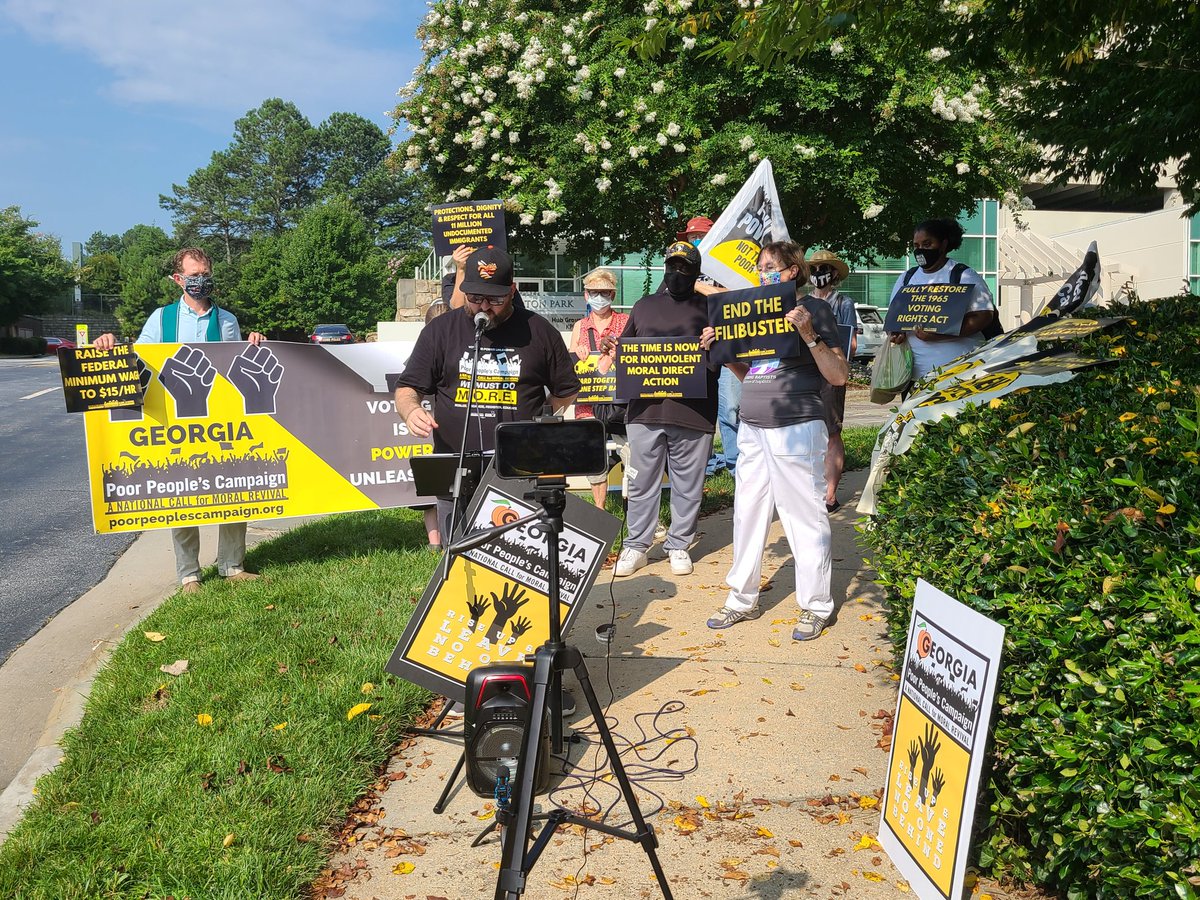 GeorgiaPPC's tweet photo. Georgia #PoorPeoplesCampaign, #IndvisibleGeorgiaCoalition and #AmericanFriendsServiceCommittee join forces at #SenatorWarnock today in support of:
Ending the filibuster
Passing the For the People Act Passing the John Lewis Civil Rights Act
$15 Federal Minimum Wage https://t.co/EWBR6NFztc