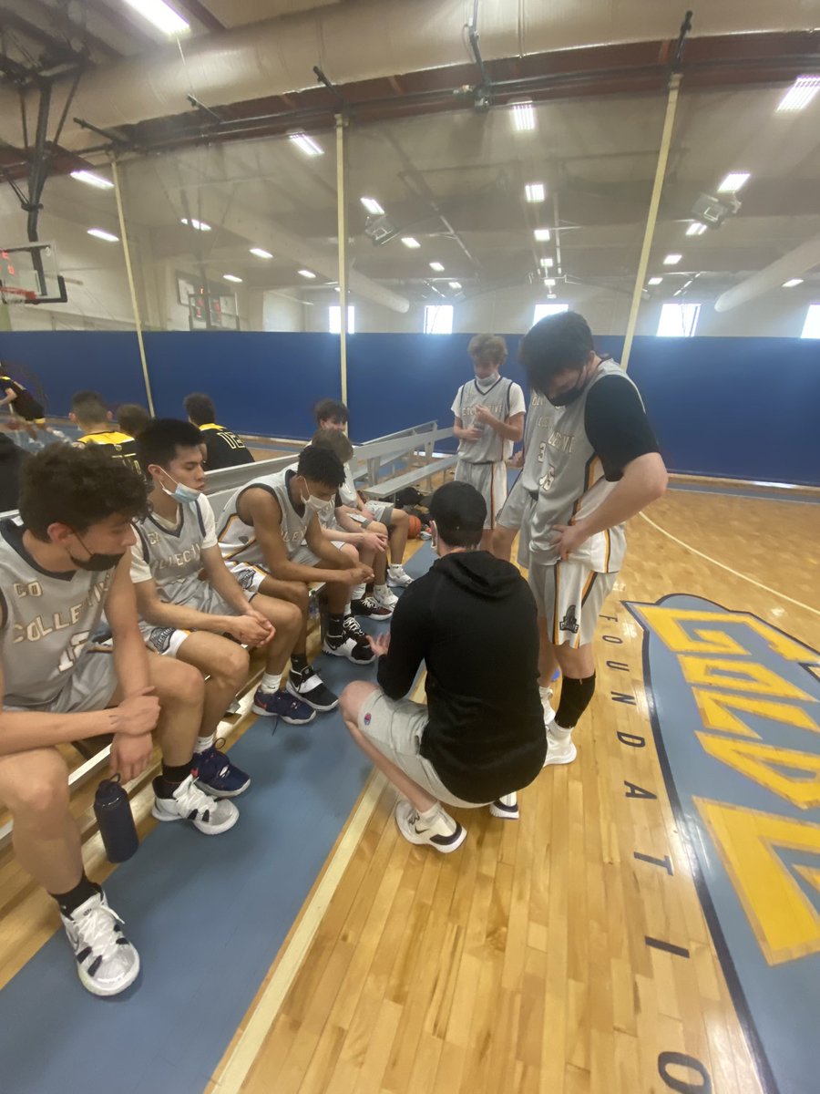 17U-Murphy(2022) finished their season with a W. Big shoutout to coach <a href="/Jmurph3j/">Josh Murphy</a> for the amazing job he did with this group! 31-10 record. 13-3 out of state. 20-3 in July.