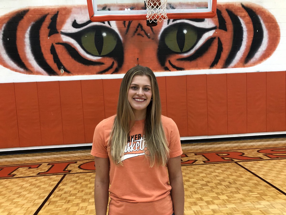 Greg_BHCSports's tweet photo. Bristol herald courier player of the year leeanna mcnulty from Honaker https://t.co/JyUvmAmu0D