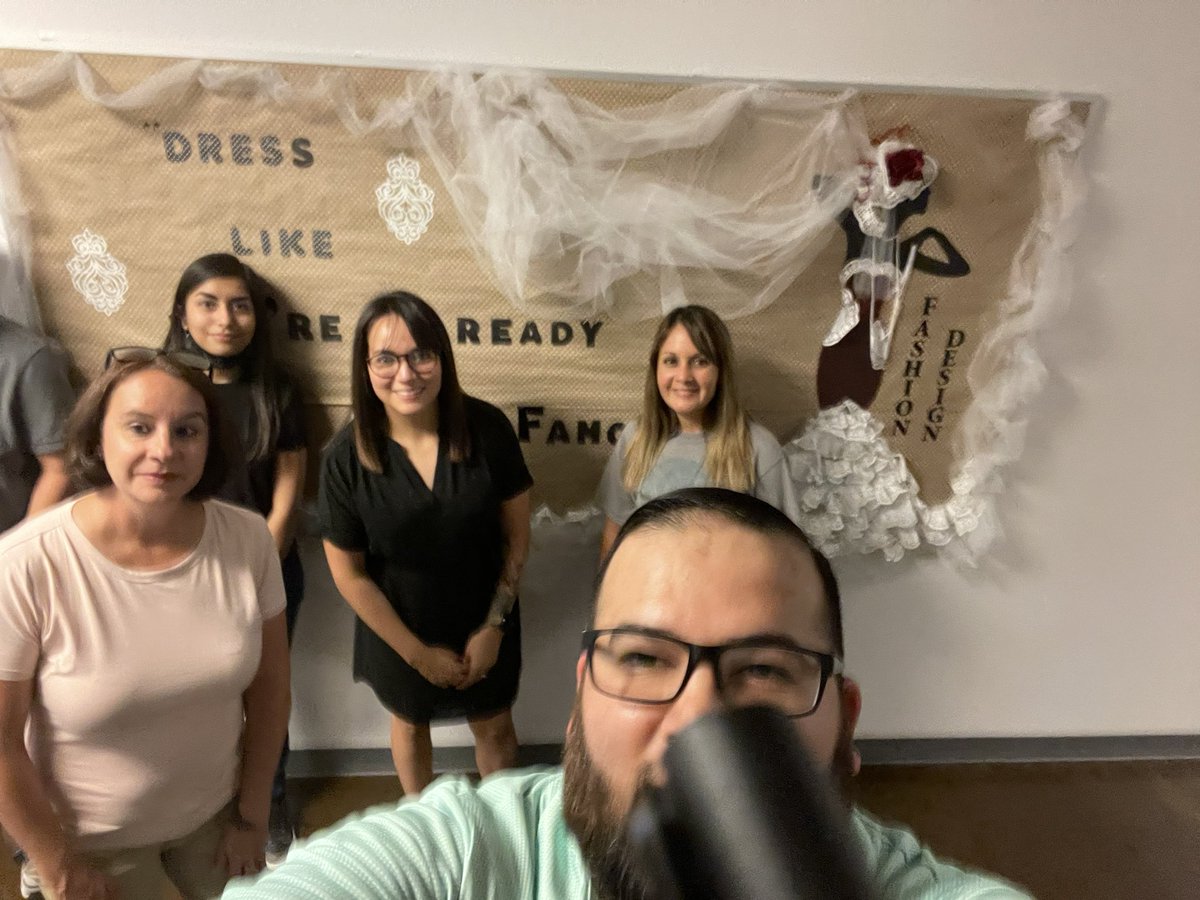 piherna8's tweet photo. @PHills_HS “We are at “the place wherre u twill find Prada and Louis” #rise #leavenodoubt https://t.co/JqOf9jrYzg