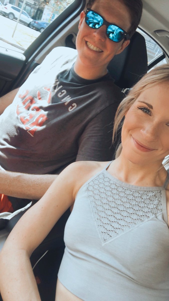 oops_itsmol's tweet image. 4 variants of yourself 🤷🏼‍♀️