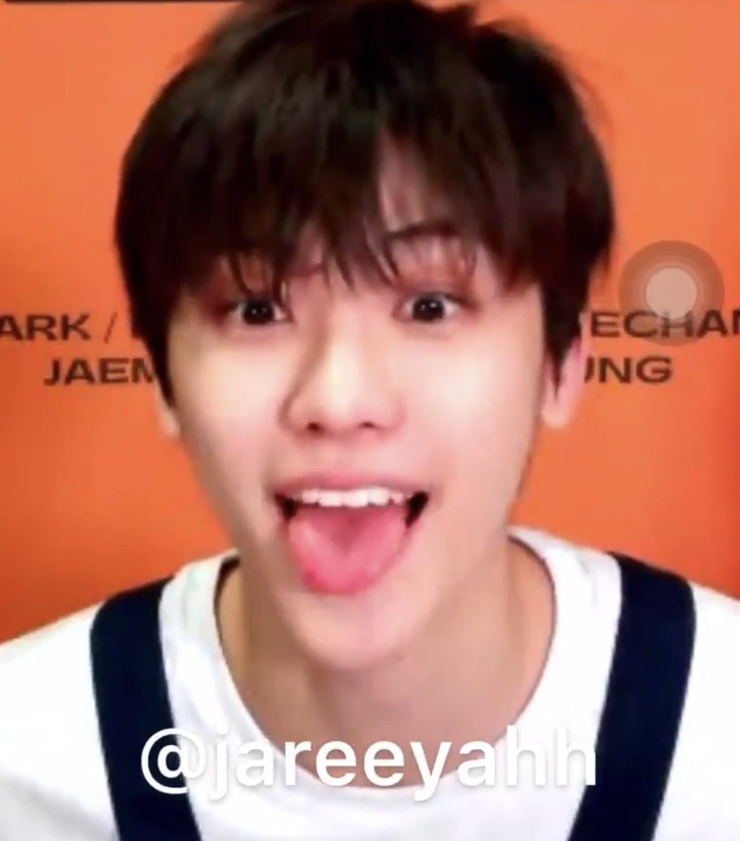 แบร่ ๆๆๆ 😻 หนูน่ารักไหมต้ะ