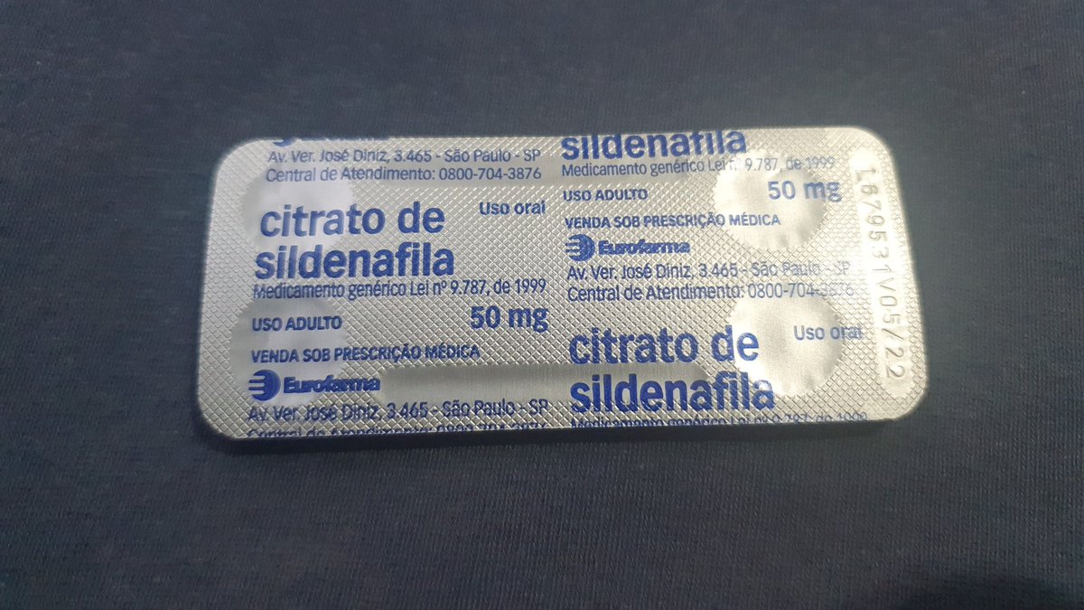 putasso360's tweet photo. E alguém que veio no suruba aqui em casa e deixou isso nem sei qndo Kkkk
Vamos experimentar né #azulzinho https://t.co/HXjagh0AXh