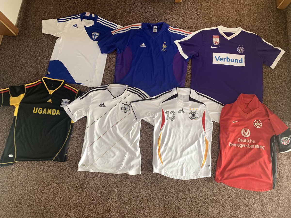 NPShirts's tweet photo. @shirt_x Top left to right:
Finland '10 Kids L €20
*France '02 XXL €20
Austria Wien '17 XXL €25

Bottom left to right:
*Uganda L €15
Germany '12 S €30
1.FC Kaiserslautern '00 S €30

Shipping not included, ask for more photos
* – not the best condition https://t.co/uxc3DvGvZ7