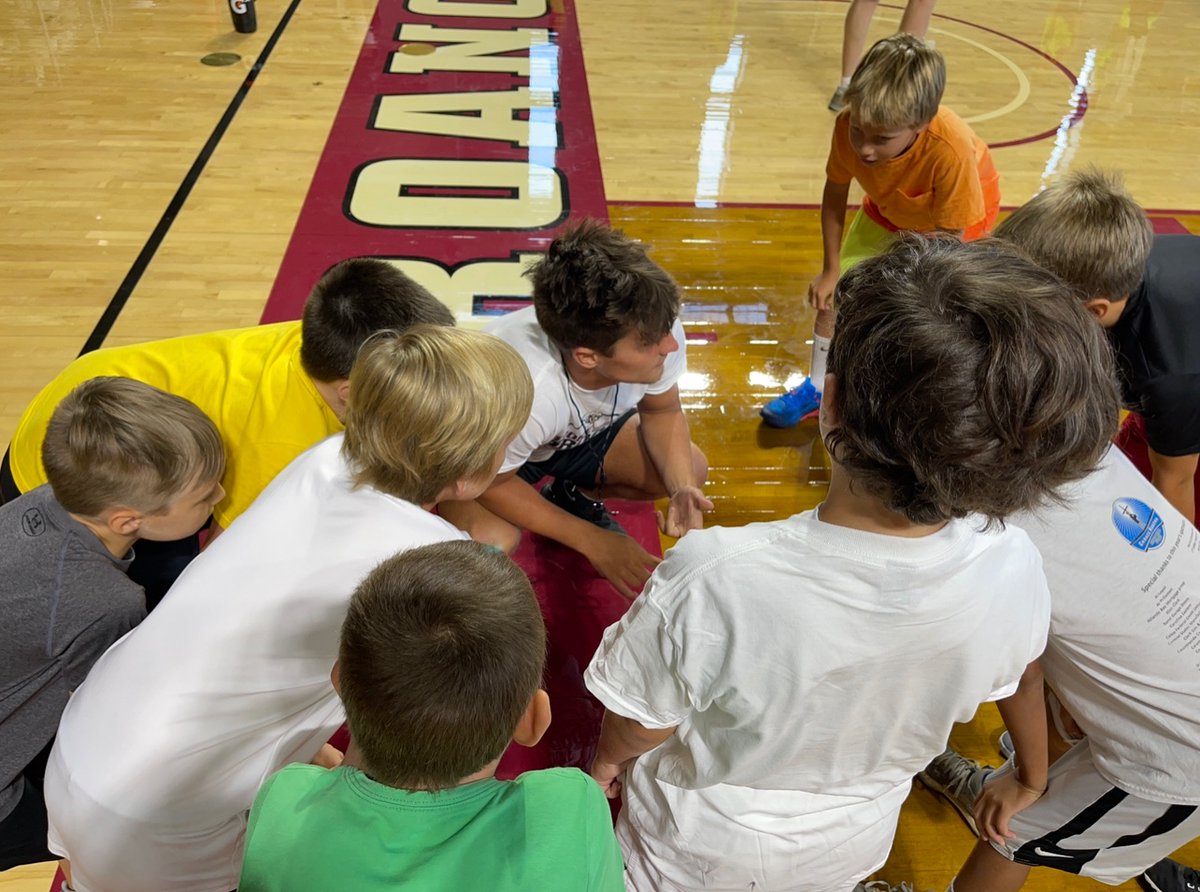 Camp Session 2 Day 1 in the books! Great start! Good job by @Nickkpriceee, <a href="/TrentDawson9/">Trent Dawson</a>,@Ja10Hay , and <a href="/jrmcclary4/">Joshua McClary</a>  in their demonstrations.
🏀
#TeamTogether