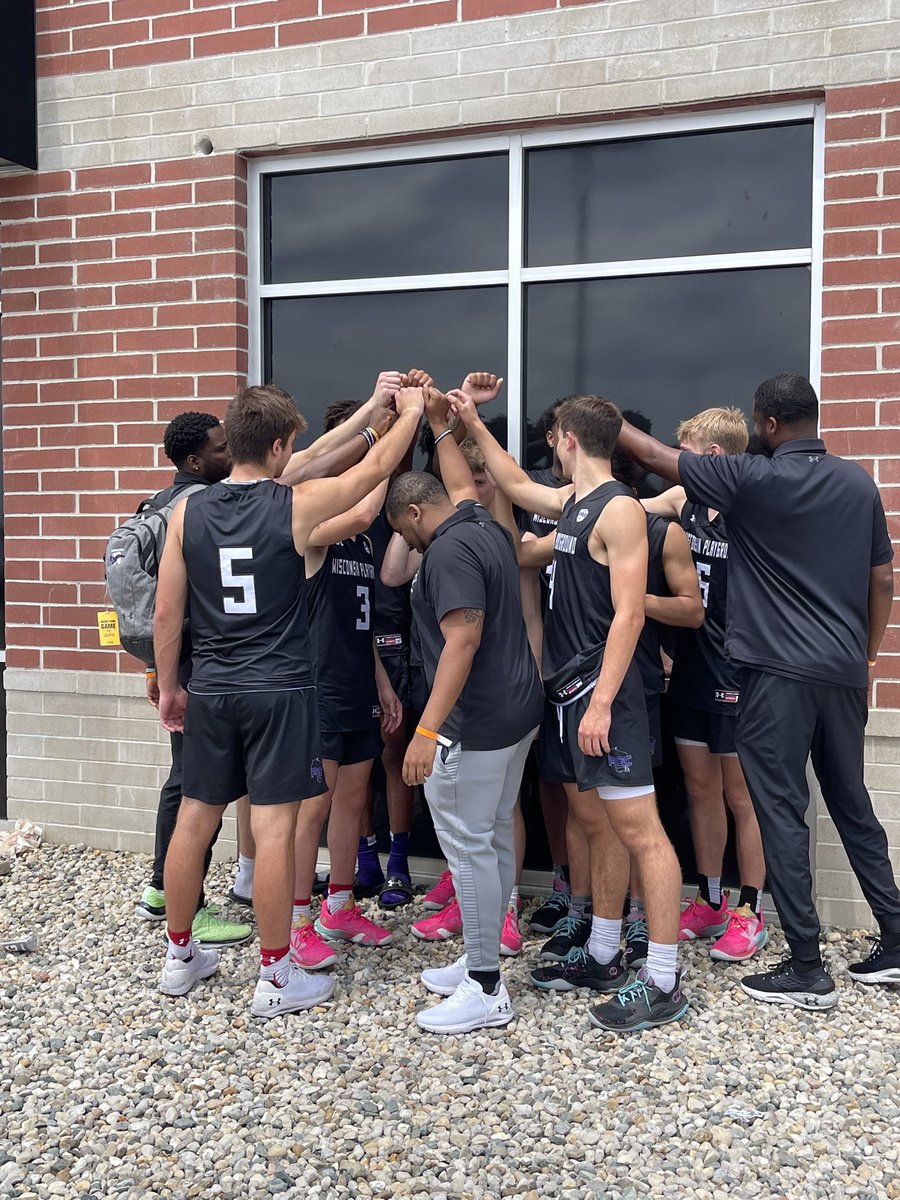 PGC2022's tweet photo. Awesome, coachable, and unselfish group guys this year, and it showed ! We finished 17-5 in all UAA games !
Huge thank you to @UAassociation, @AdamDeMong, @PrepHoops_WI, @Evan_Flood and all of our families and supporters. This was for Ritchie ‼️
#PGCFamily💜
#WinForRitchie🤍 https://t.co/udkfULBN3N