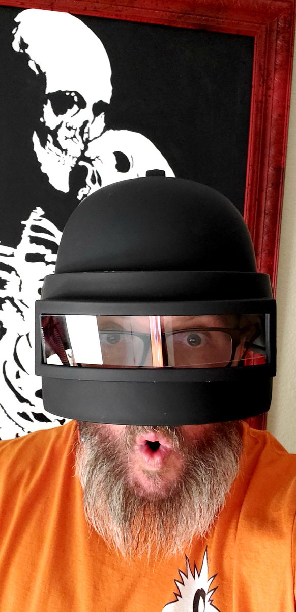 OGSnoflake72's tweet photo. Coming soon!
Custom painted one of a kind Level 3 Helmets...
Hit me up for a quote.
#PUBGPARTNER
#smallstreamer
#twitchartists
#buyfromlivingartists
#PUBGUS https://t.co/KrPWGy3QPe
