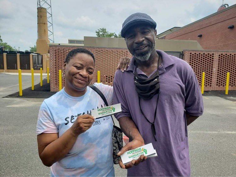 hoffman4nj's tweet photo. Henry and Renée from Atlantic City back team Hoffman/Warburton! Continue to send us your photos and videos, and we might post them. 💚 #GreenParty https://t.co/bgOonwWrBn