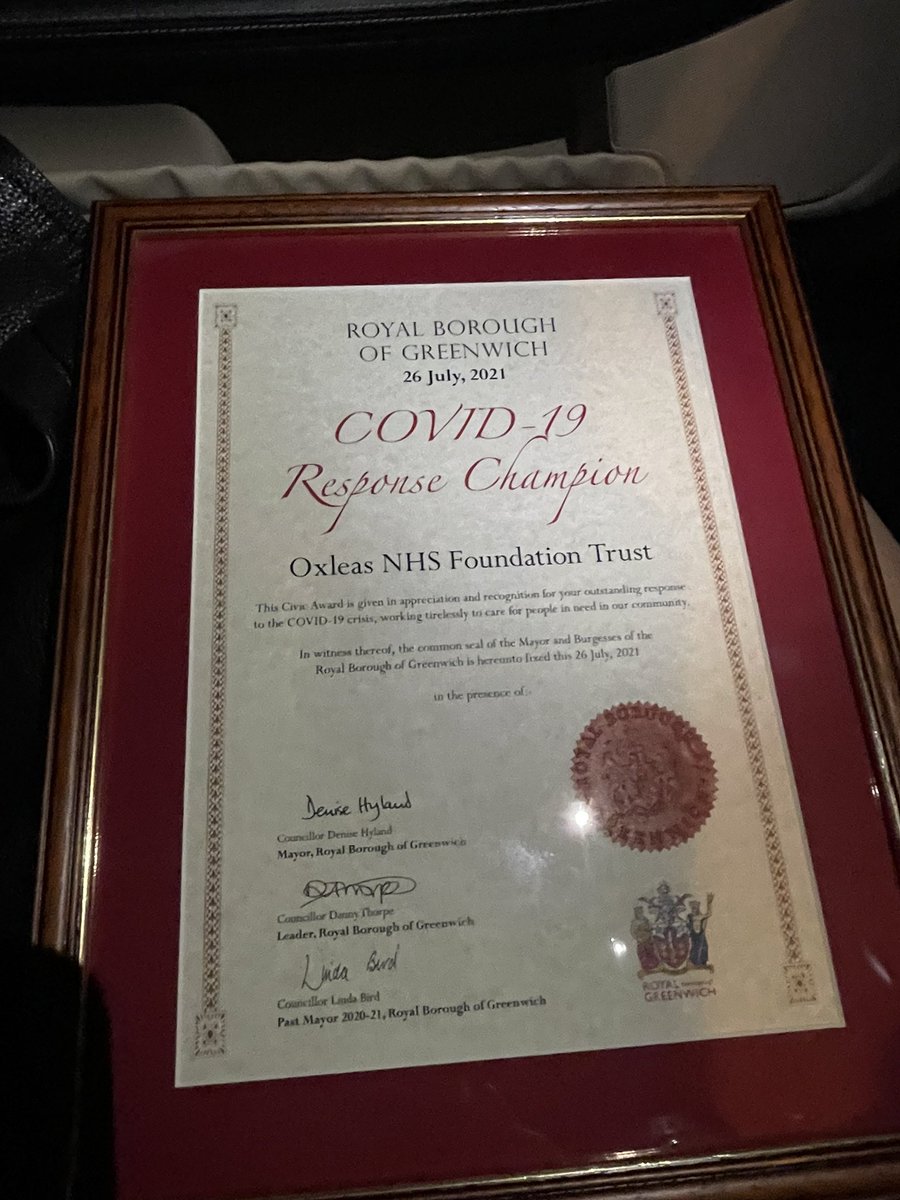 Proud to receive this civic award from @Royal_Greenwich in recognition for our outstanding response to the COVID-19 crisis. @GreenwichOx @OxleasNHS
